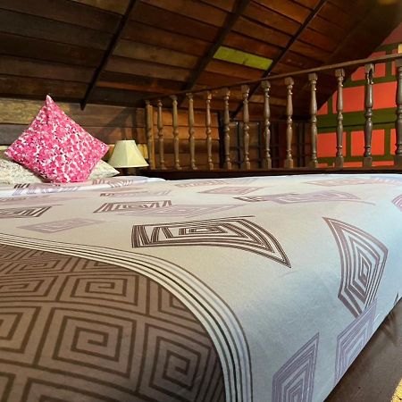 פרה נאקון סי איוטאיה Tamarind Guesthouse מראה חיצוני תמונה