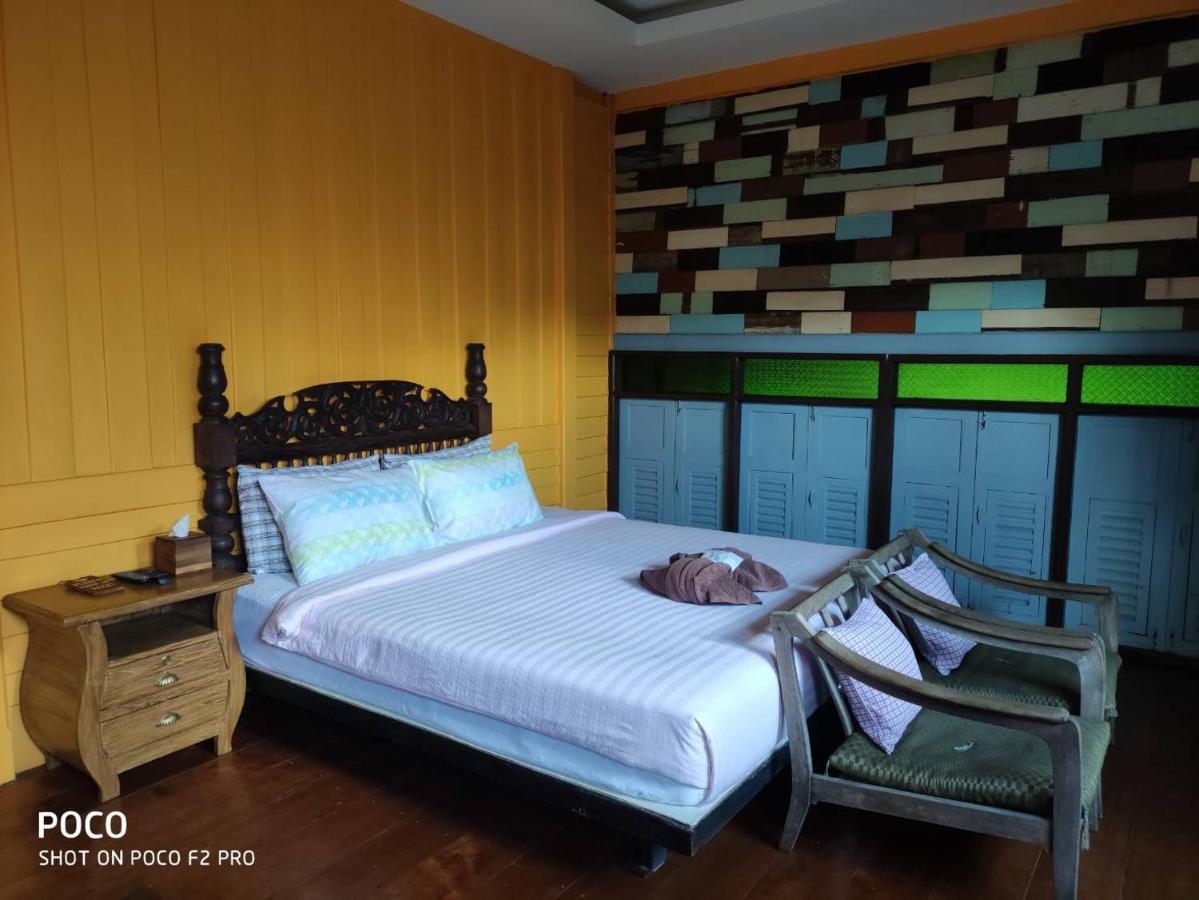 פרה נאקון סי איוטאיה Tamarind Guesthouse מראה חיצוני תמונה