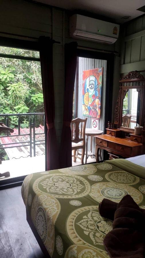 פרה נאקון סי איוטאיה Tamarind Guesthouse מראה חיצוני תמונה