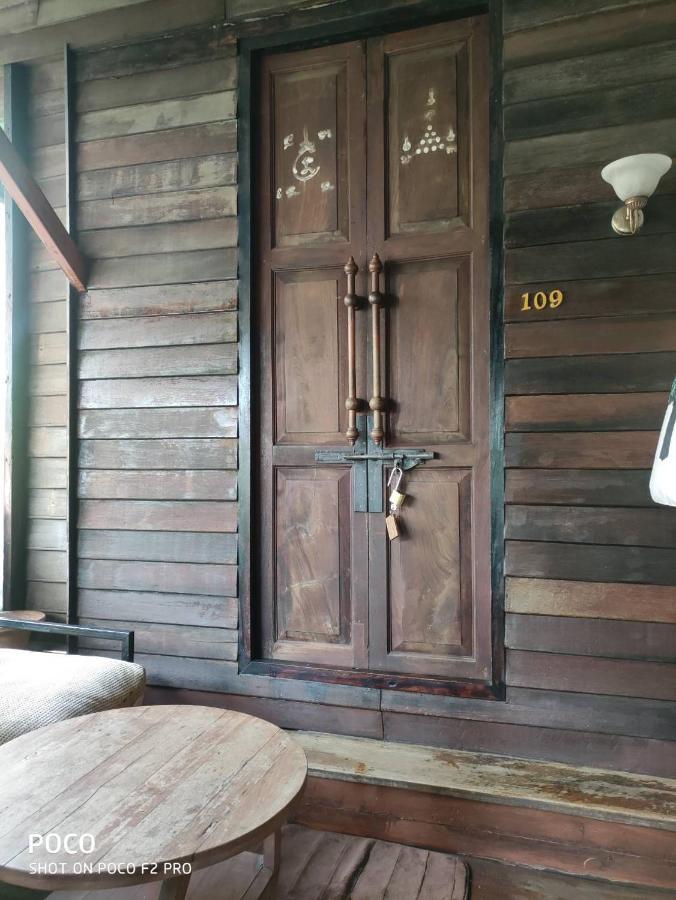 פרה נאקון סי איוטאיה Tamarind Guesthouse מראה חיצוני תמונה