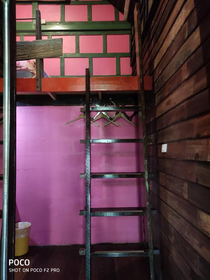 פרה נאקון סי איוטאיה Tamarind Guesthouse מראה חיצוני תמונה