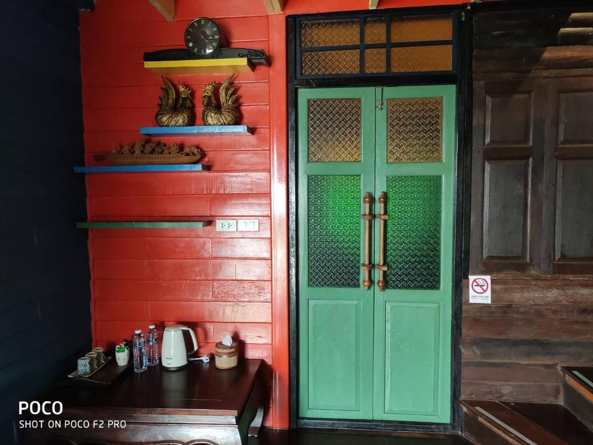 פרה נאקון סי איוטאיה Tamarind Guesthouse מראה חיצוני תמונה